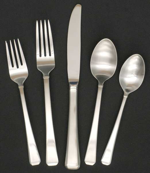 Tristan (Stainless) 5 Piece Place Setting by Gorham Silver