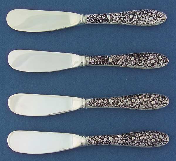 Olde Bouquet (Silverplate) Butter Spreaders with Hollow Handle - Set of 4 & Case
