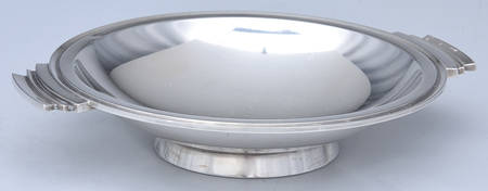 Pyramid (Sterling, 1927, Hollowware) 5" Handled Bon Bon Bowl