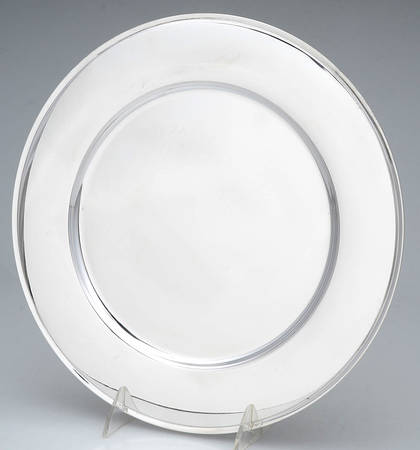 Pyramid (Sterling, 1927, Hollowware) 11" Dinner Plate
