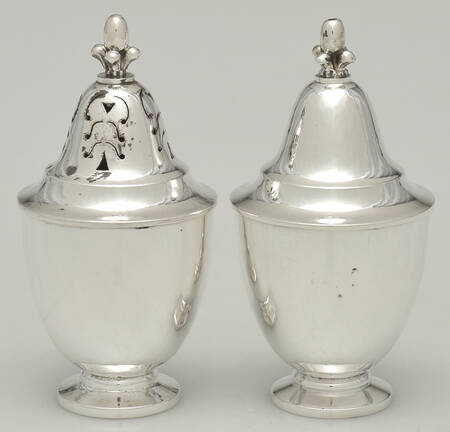 Acorn (Sterling, 1915, Hollowware) Salt & Pepper Set