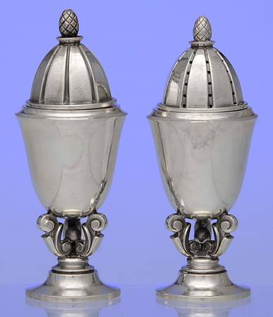 Acorn (Sterling, 1915, Hollowware) Salt & Pepper Set