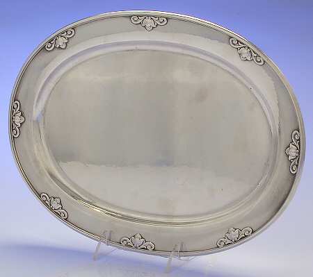 Acorn (Sterling, 1915, Hollowware) 14" Oval Serving Platter