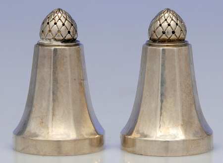 Acorn (Sterling, 1915, Hollowware) Salt and Pepper Set