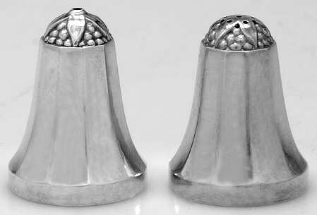 Acorn (Sterling, 1915, Hollowware) Individual Salt and Pepper Set