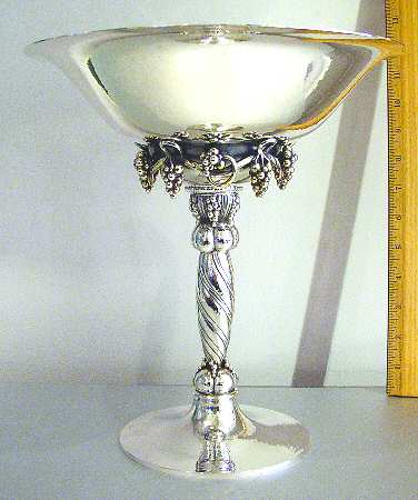 264A (Sterling, Hollowware) Weighted Pedestal Fruit Bowl