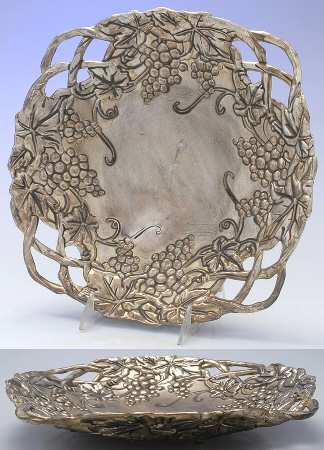 Grape (Silverplate, Hollowware) 12" Fruit Serving Bowl