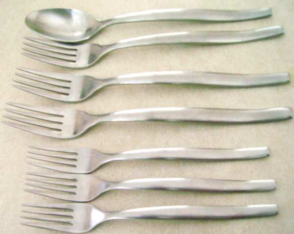 GON10 (Stainless) Fork