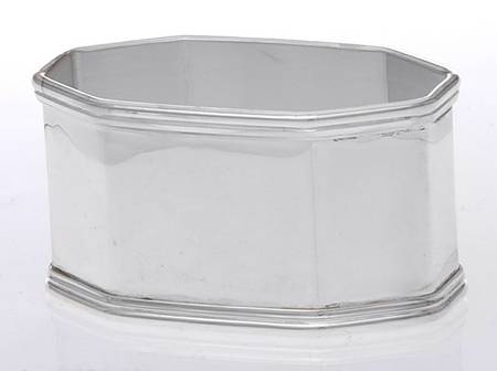 Silverplate Hollowware Napkin Ring