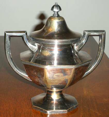 9055 1-2 (Silverplate, Hollowware) Sugar Bowl & Lid