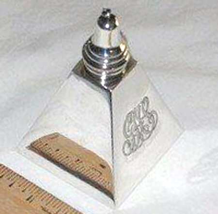 1520 (Sterling, Hollowware) by George A Henckel