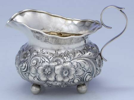 252 (Sterling, Hollowware) Mini Creamer