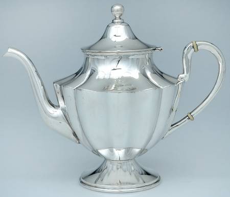 H0SH0S1 (Sterling, Hollowware) Teapot by Heather Silversmiths (Mexico)