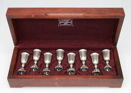 La Paglia Designed (Sterling, Hollowware) Cordial Cup - Set of 8 w/Wood Case