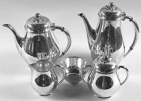 Apple (Silverplate, Hollowware) 5-Piece Plated Tea Set (with Waste) by International Silver