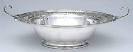 Wedgwood (Sterling, Hollowware, Geometric Base) 11" Footed Round Centerpiece No Frog