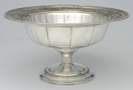 Wedgwood (Sterling, Hollowware, Geometric Base) 11" Round Footed Centerpiece