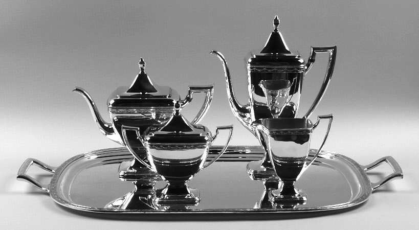 Anniversary (Silverplate, Hollowware) 5-Piece Silverplate Tea Set (with Tray)