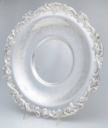 English Scroll (Silverplate, Hollowware) 11" Sandwich Plate
