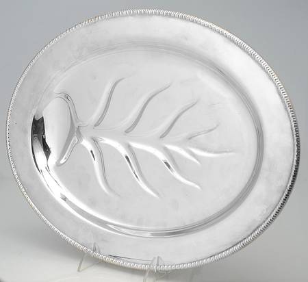 4335 (Silverplate, Hollowware) 16" 4 Toed Meat Platter with Well
