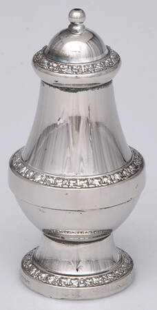 IAN1 (Silverplate, Hollowware) Pepper Shaker by Ianthe (England)