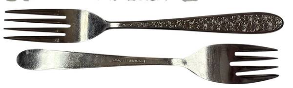 IMI124 (Stainless) by Imperial Intl