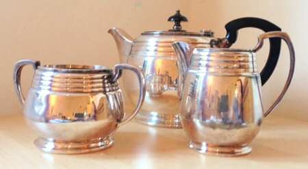 E964 (Silverplate, Hollowware) by James Dixon &amp; Sons