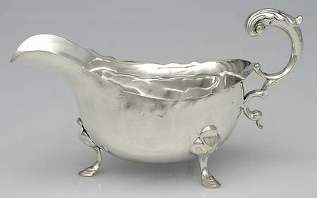 8 (Sterling, Hollowware) by James Robinson