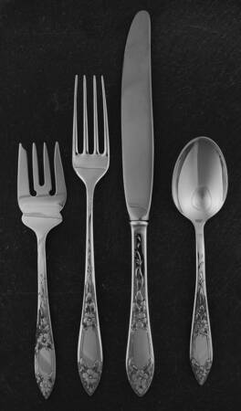Lady Claire-Hand Engraved (Sterling, 1925) 32 Piece Estate Set