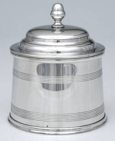 Williamsburg (Pewter, Hollowware) Small Humidor & Lid