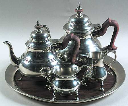 Williamsburg (Pewter, Hollowware) 5 Piece Tea Set (with Tray)