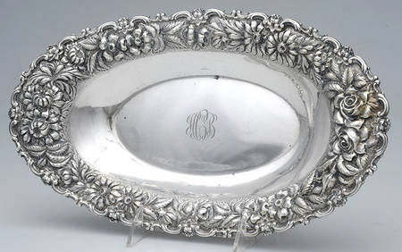 Stieff Rose (Sterling, 1892, Hollowware) 13" Bread Tray