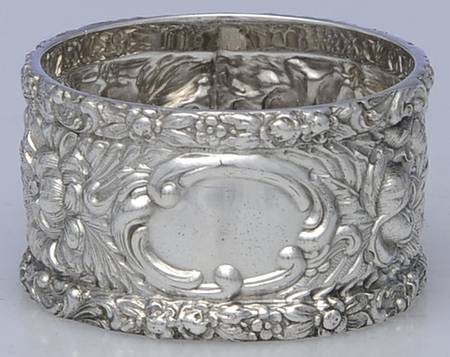 Stieff Rose (Sterling, 1892, Hollowware) Round Napkin Ring