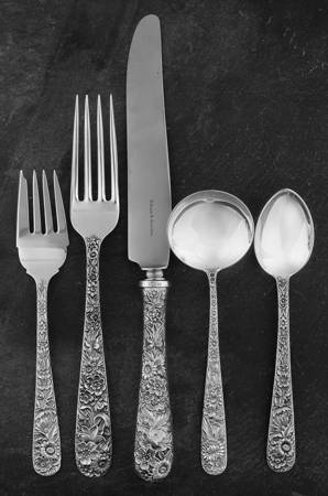 Repousse (Sterling, 1924, S.Kirk & Son, Inc.) 5 Piece Dinner Size Setting