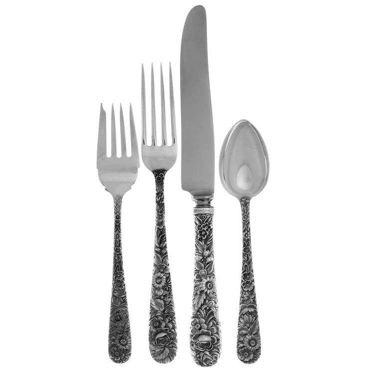 Repousse (Sterling, 1924, S.Kirk & Son, Inc.) 32 Piece Estate Set