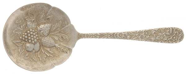 Repousse (Sterling, 1924, S.Kirk & Son, Inc.) Solid Bon Bon Spoon