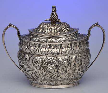 KIJ1 (Sterling, Hollowware) Sugar Bowl & Lid by Kidney & Johnson