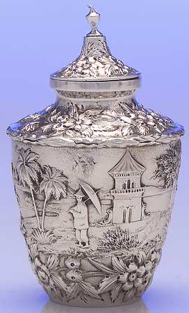 Repousse-Full Chsd-Landsc(925-1000) Tea Caddy & Lid