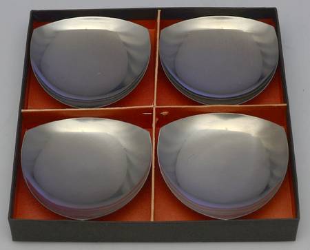 Stainless Hollowware by Kalmar Design (Italy)