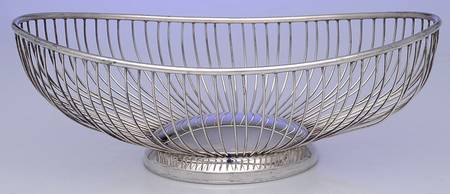 Silverplate Hollowware 11" Wire Basket by Leonard Silver Mfg Co