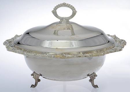 Silverplate Hollowware Plated Round Covered Casserole with Glass