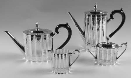 Paul Revere (Silverplate, Hollowware) (4 Piece) Silverplate Tea Set