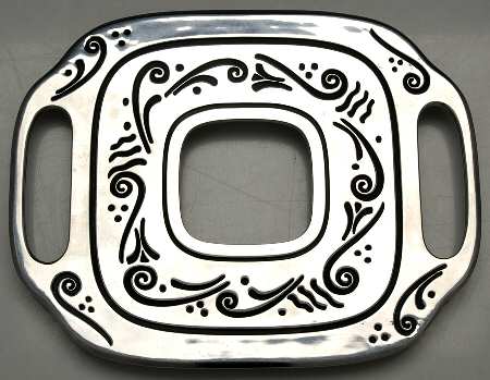 Spyro (Hollowware) Trivet