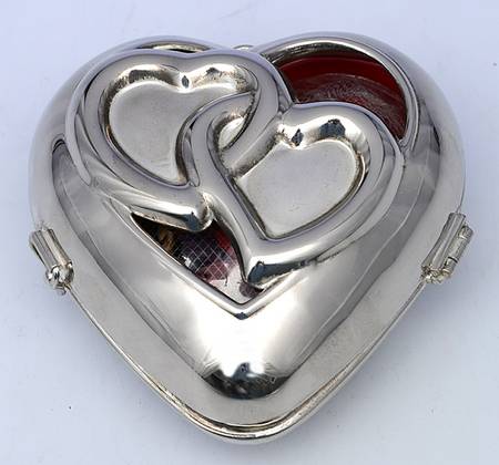 Wedding Promises (Silverplate, Hollowware) Sachet Holder with Hinged Lid by Lenox