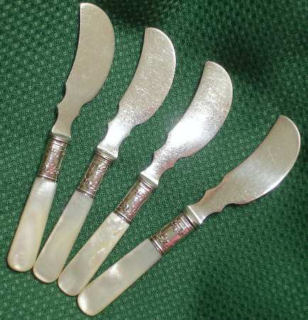 Pearl Handle Flatware 6 (Stering) Pearl Handle Butter Spread/Paddle