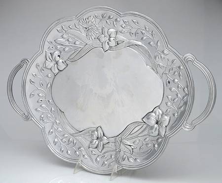 Butterfly Meadow (Hollowware) 17" Round Handled Tray