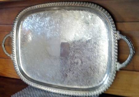 LEO15 (Silverplate, Hollowware) 17" Waiter Tray