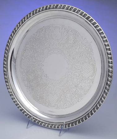 LEO15 (Silverplate, Hollowware) 12" Round Tray by Leonard Silver Mfg Co