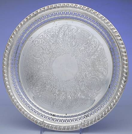 LEO15 (Silverplate, Hollowware) 12" Round Tray