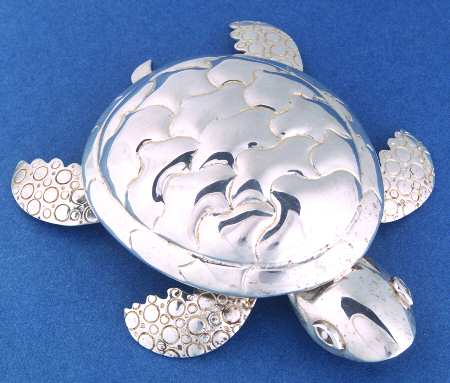 Silverplate Hollowware by Los Castillo